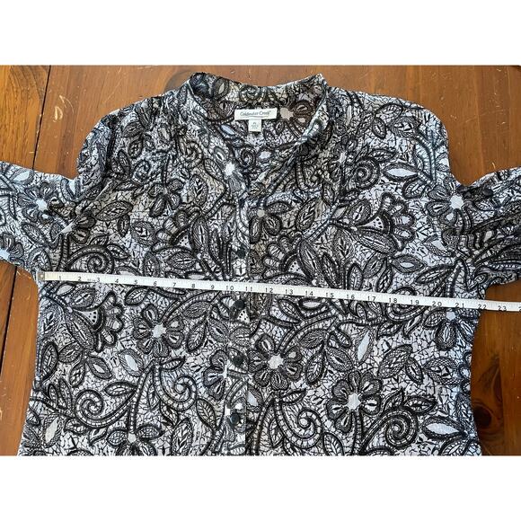 Coldwater Creek Womens Petite Large Blouse Sheer Floral Button Up Black White - Picture 9 of 10